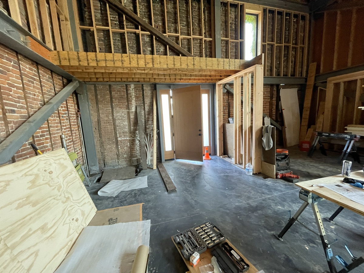 Early-stage construction and build coordination